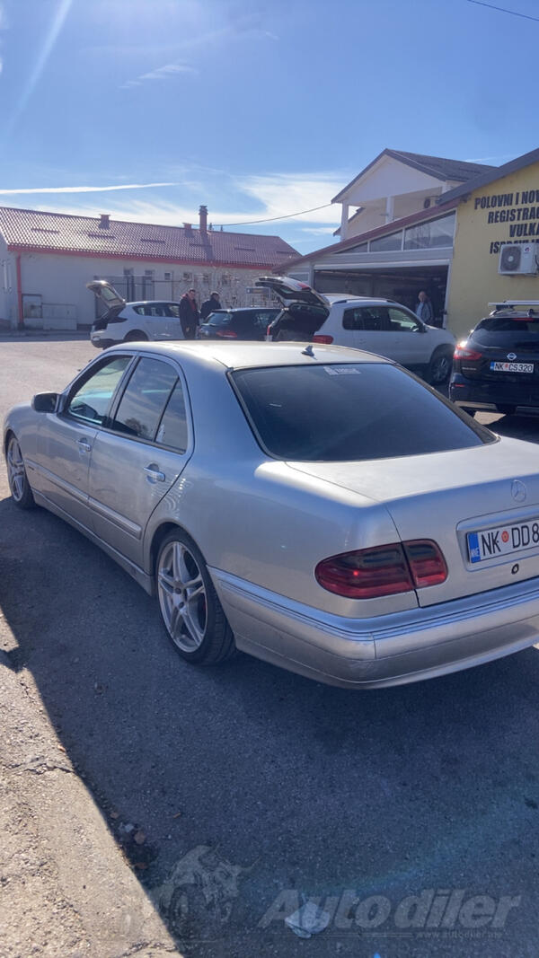 Mercedes Benz - E 220 - 2.2 CDI