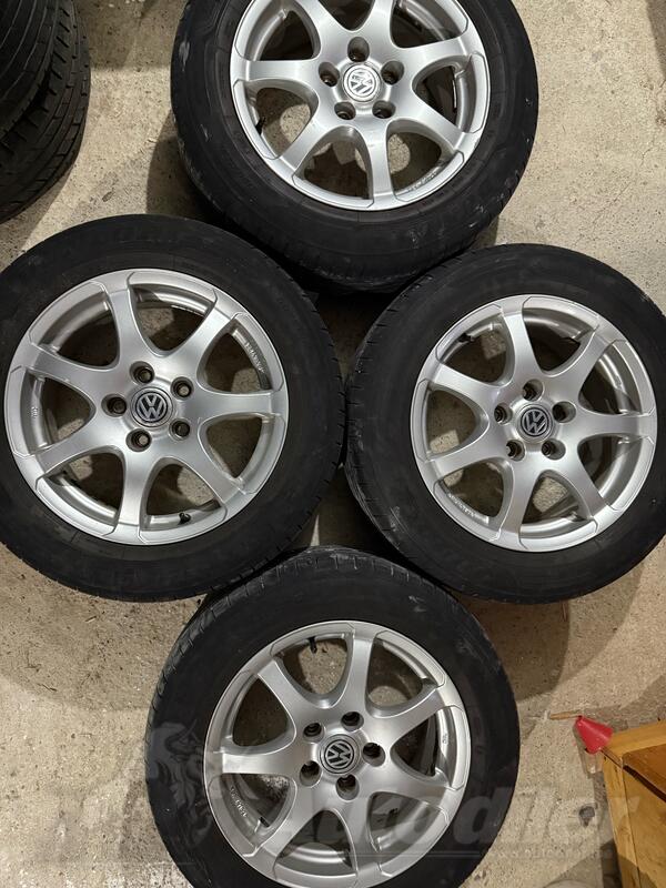 Fabričke felne i 20560R16 gume