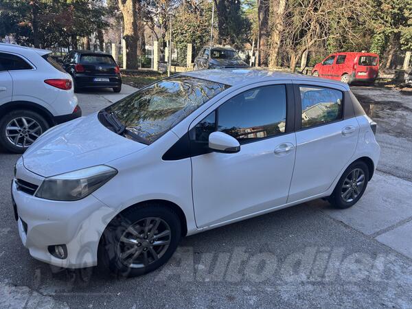 Toyota - Yaris - 1.33 DUALVVT-I-HB 5D