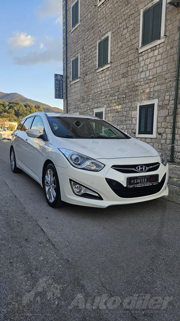 Hyundai - i40 - 1.7 CRDI