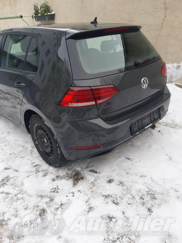 Volkswagen - Golf 7 - 1.6 TDI