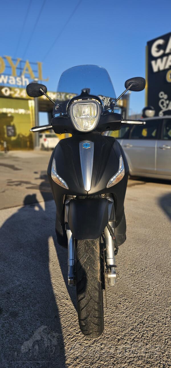 Piaggio - beverly 350 s.t