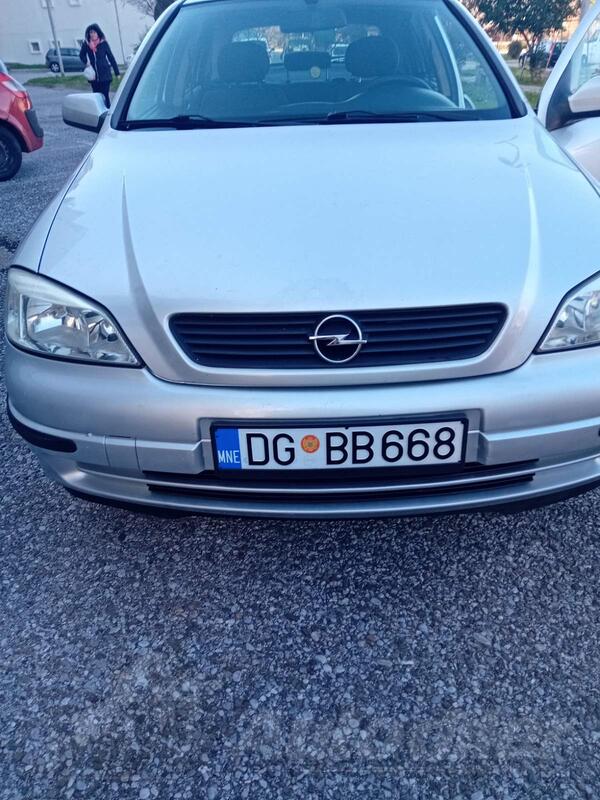 Opel - Astra - 1.4 benzin