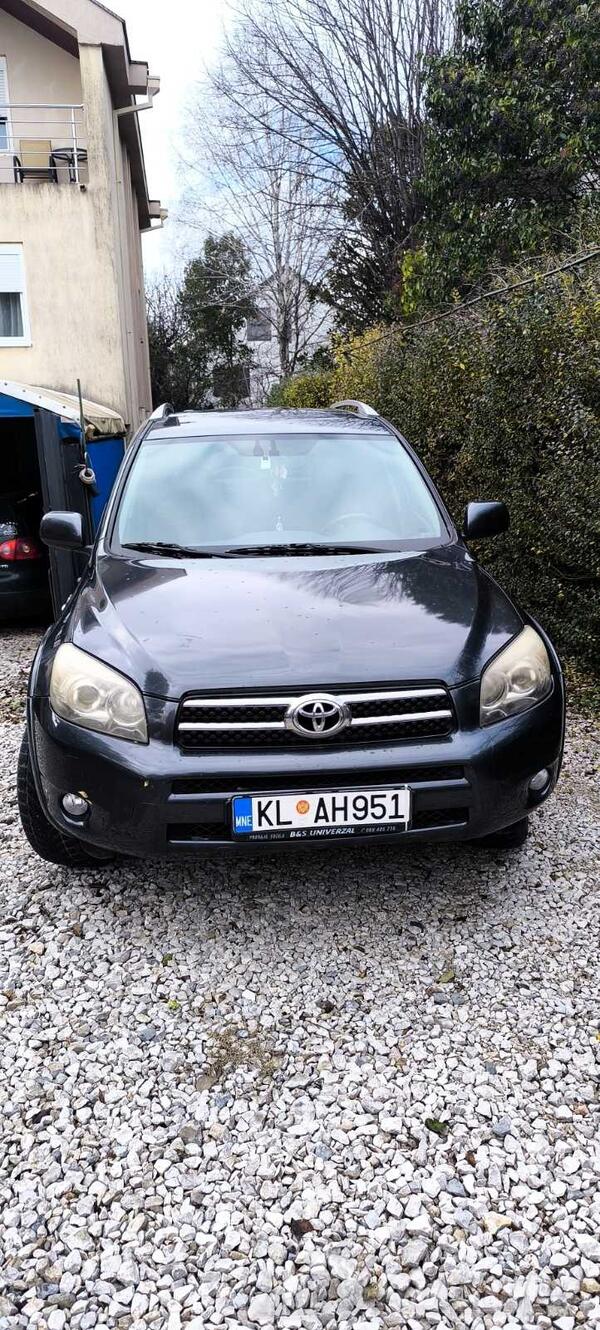 Toyota - RAV 4 - 2.2d-CAT