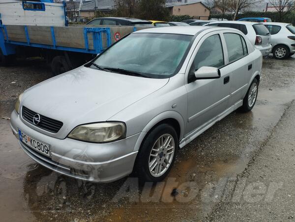Opel - Astra - 1.4