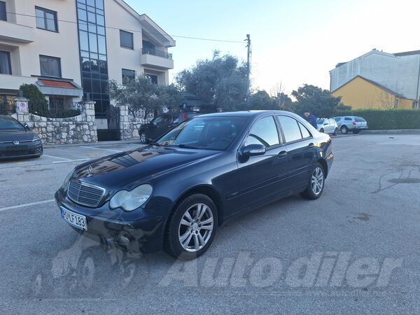 Mercedes Benz - C 200 - 2,0 cdi