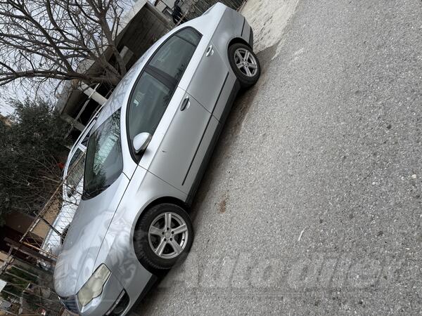 Volkswagen - Passat - 1.9 tdi