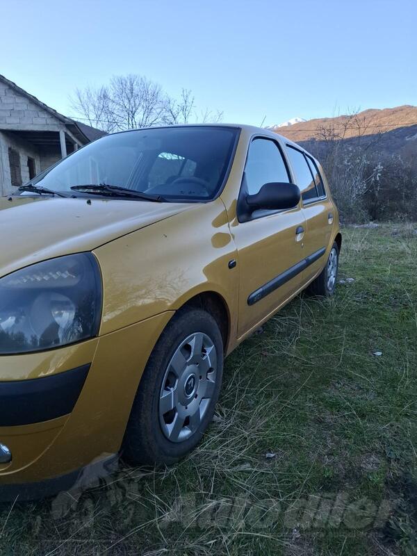 Renault - Clio - 1.5 Dci