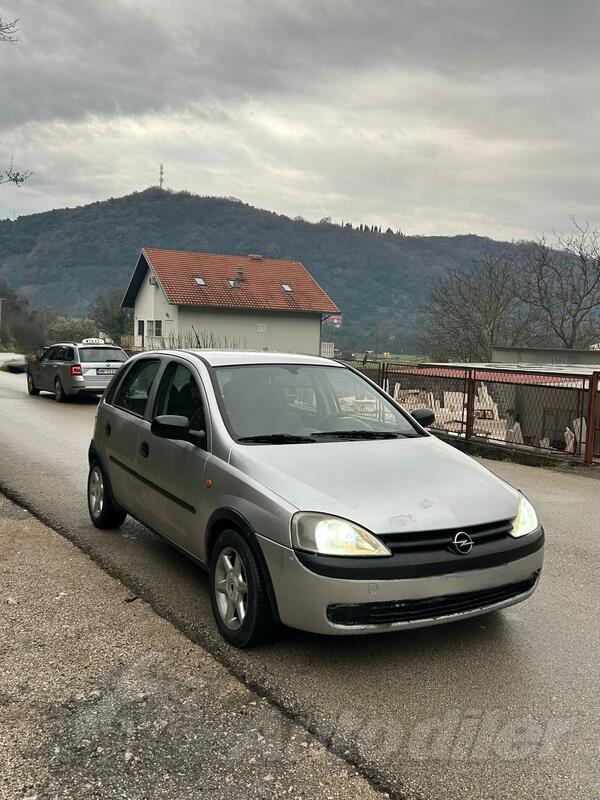 Opel - Corsa - 1.2 16v