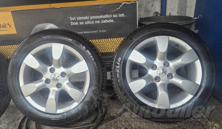 Ostalo felne i Michelin gume