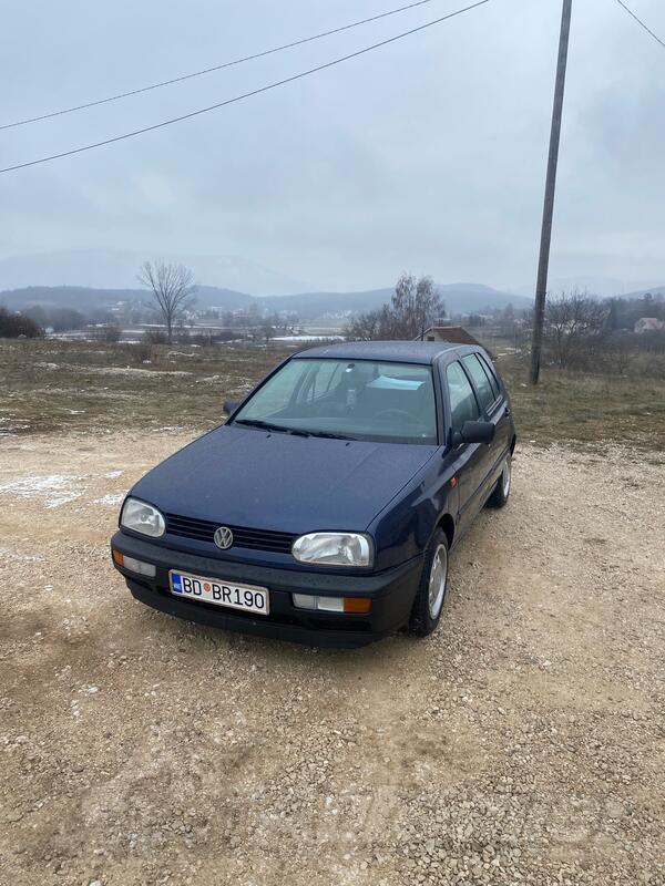 Volkswagen - Golf 3 - 1.6