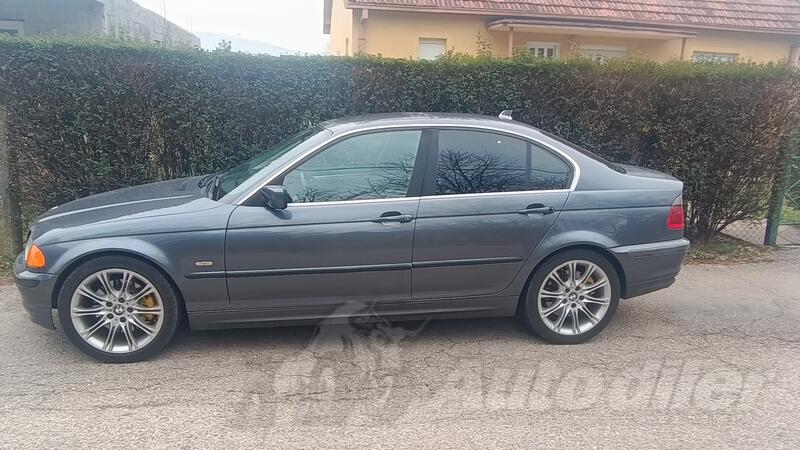 BMW - 330 - 330d