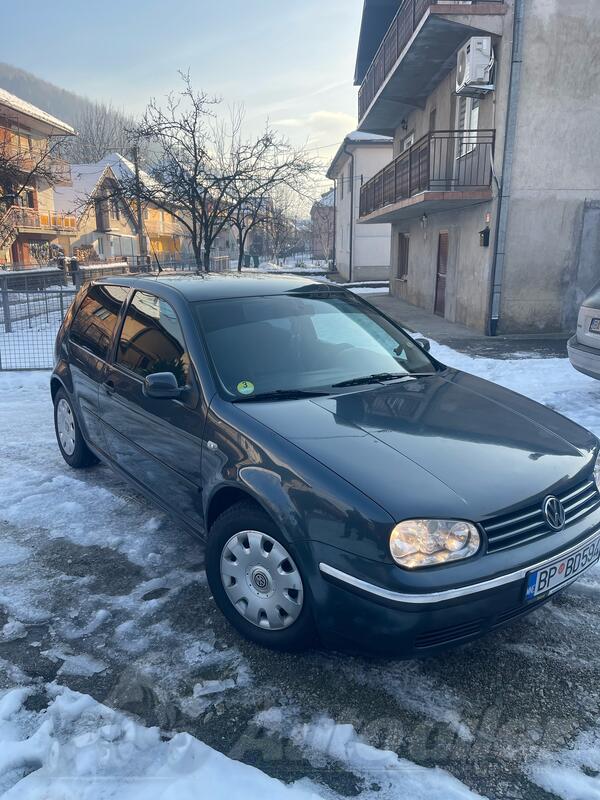 Volkswagen - Golf 4 - 1.9 TDI