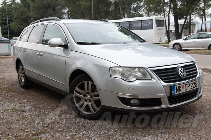 Volkswagen - Passat