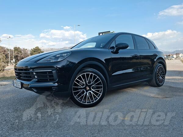 Porsche - Cayenne - CAYEN SPORT CHRONO PAKET 3.0 340KS 2018G