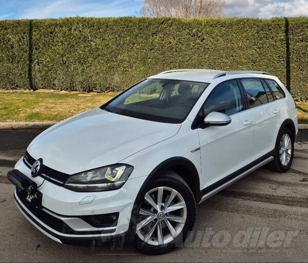 Volkswagen - Golf 7 - Alltrack
