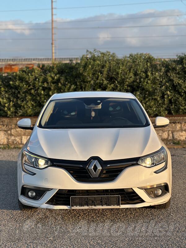 Renault - Megane - 1.5 DCI