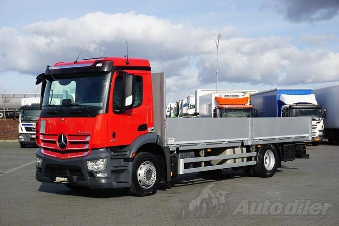 Mercedes Benz - ACTROS / 1824 / ACC / E 6 / 18 PALETA kamion s ravnom platformom / DOM-1805