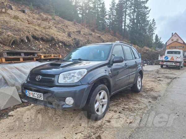 Toyota - RAV 4 - 2.0 D4D