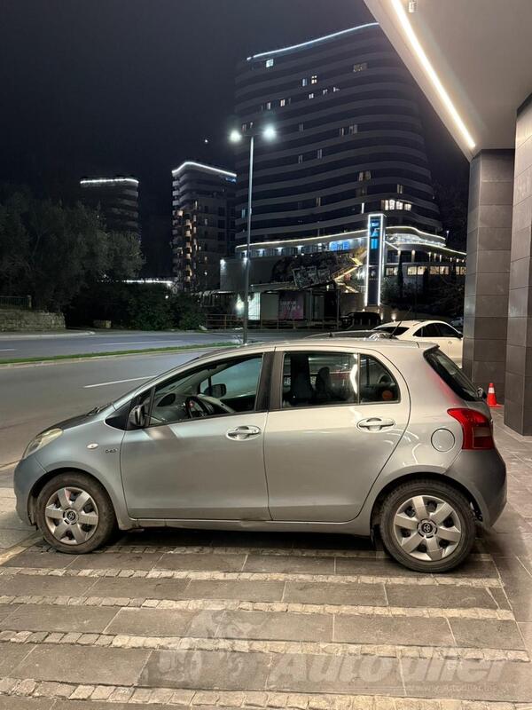 Toyota - Yaris - 1.4