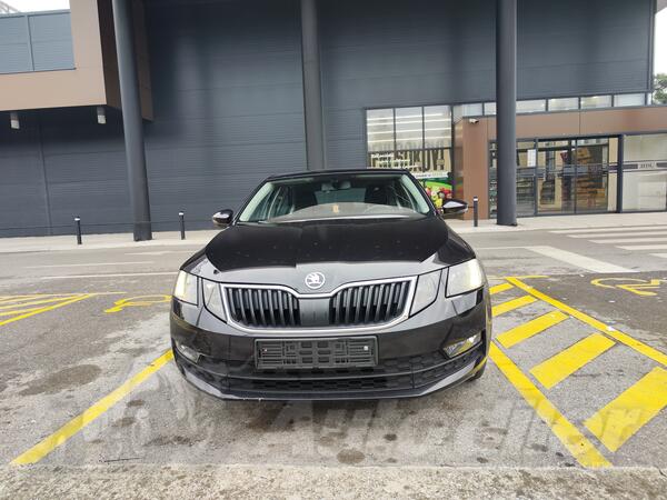 Škoda - Octavia - 1.6 TDI Amblition