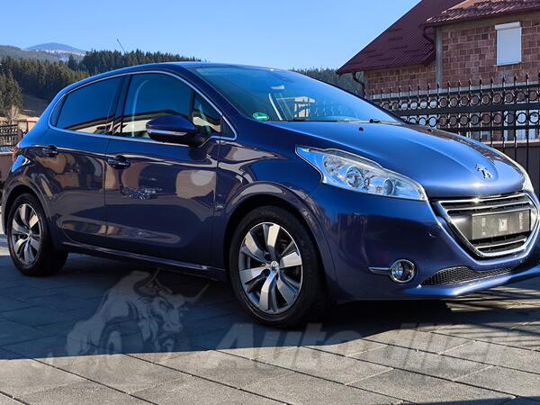Peugeot - 208 - 1,6 eHDI Allure Start&Stop