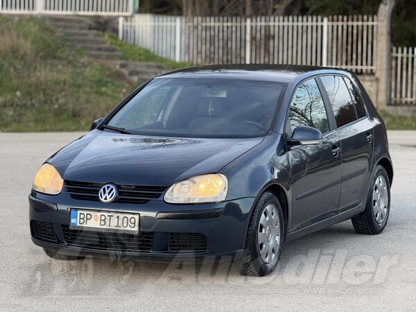 Volkswagen - Golf 5 - TDI