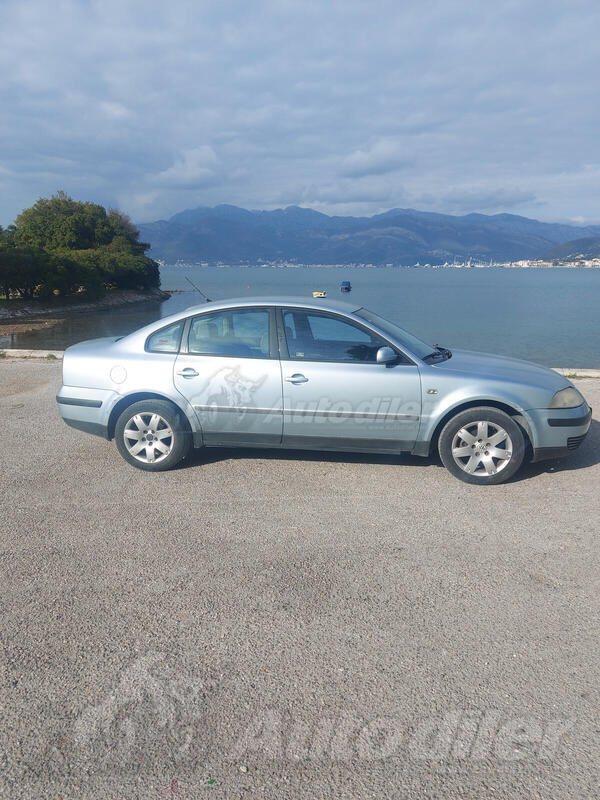 Volkswagen - Passat - 1.9 TDI