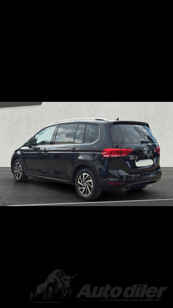 Volkswagen - Touran