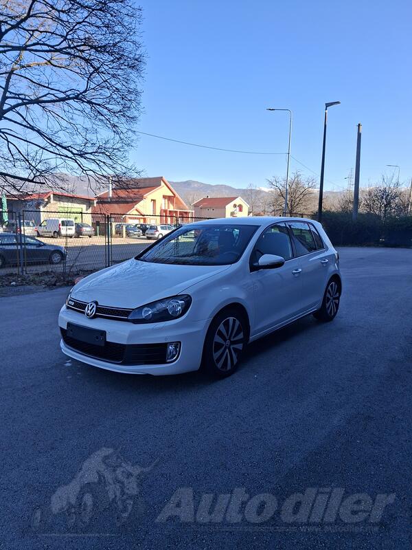 Volkswagen - Golf 6 - 2.0 GTD