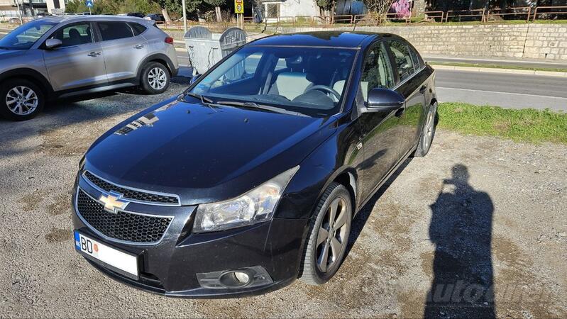 Chevrolet - Cruze - LS 2.0 VCDI 16 V