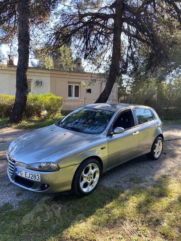 Alfa Romeo - 147 - 1.9 JTD