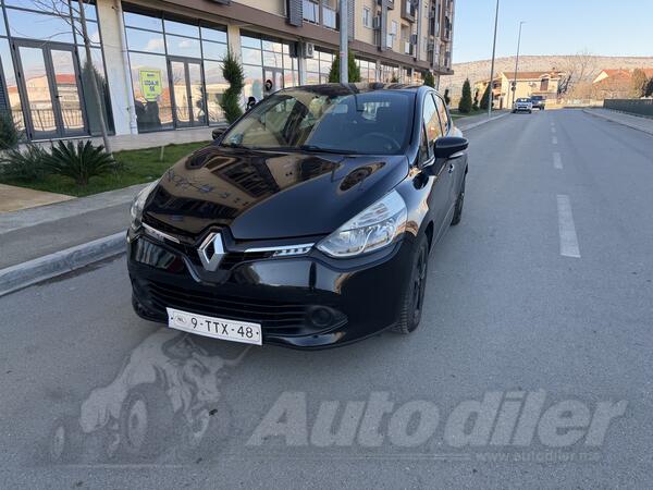 Renault - Clio - 1.5 dci