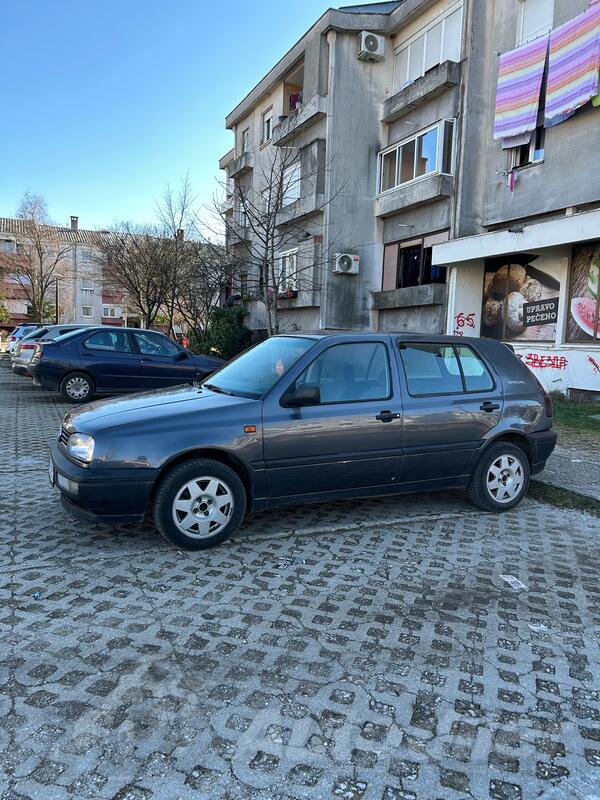 Volkswagen - Golf 3 - 1.9 TDI