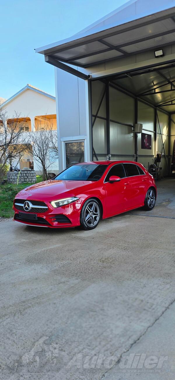 Mercedes Benz - A 220 - AMG LINE 4 MATIC
