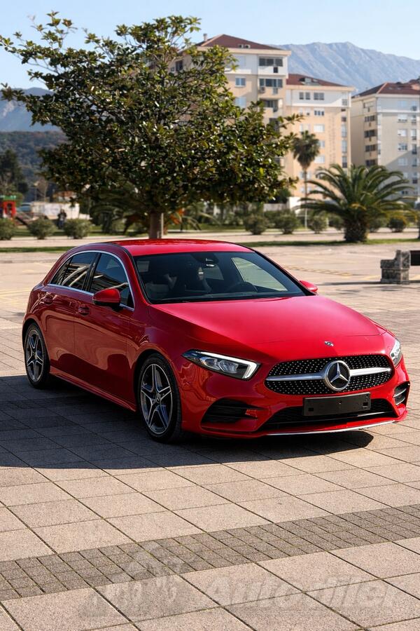 Mercedes Benz - A 220 - AMG LINE