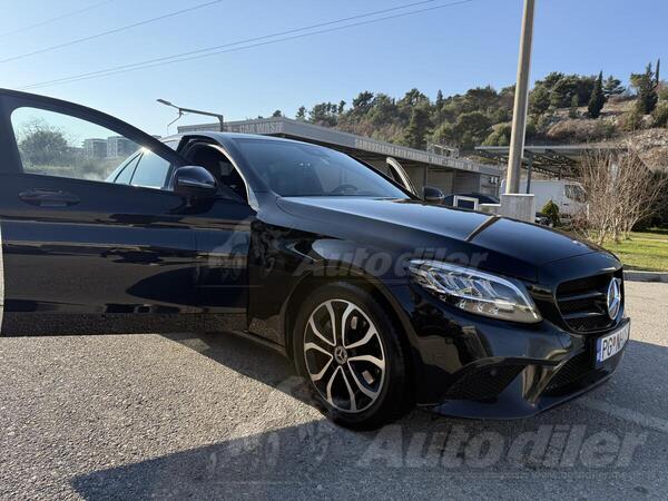 Mercedes Benz - 200 - C200cdi