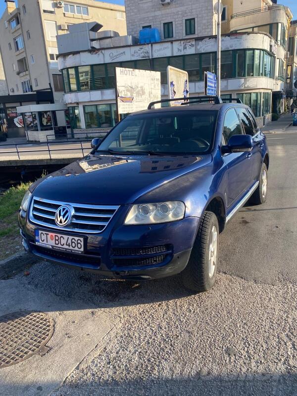 Volkswagen - Touareg - 2.5tdi