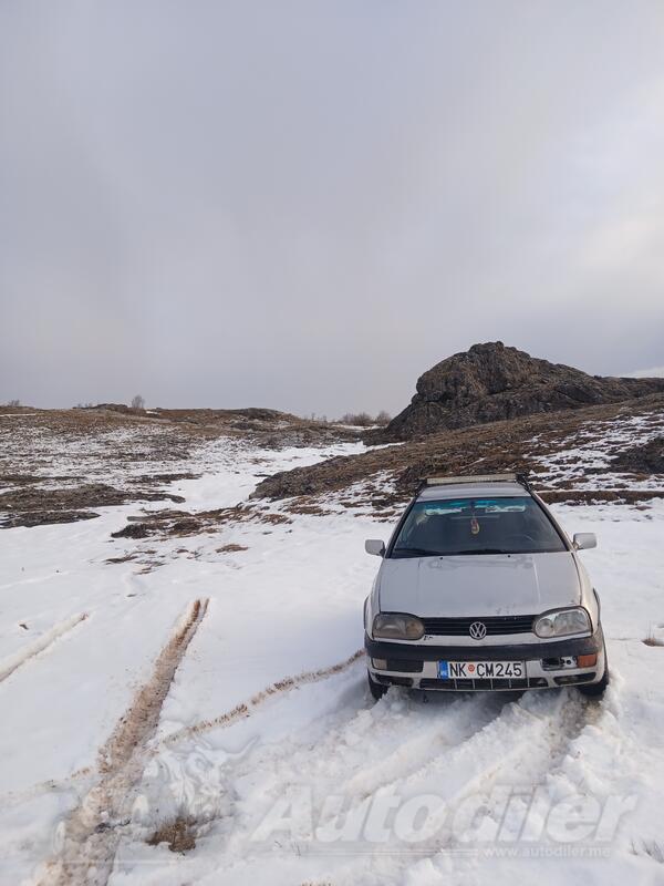 Volkswagen - Golf 3 - 1.8