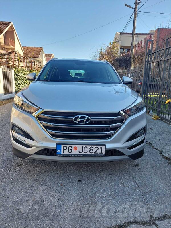 Hyundai - Tucson - 1.7 CRDI