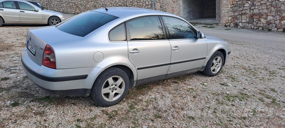 Volkswagen - Passat - 1.9 TDI