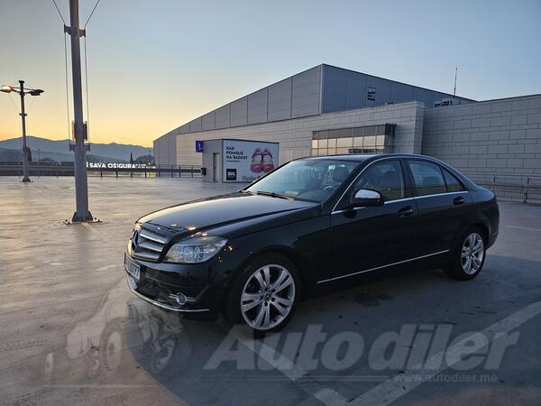 Mercedes Benz - C 220 - c220
