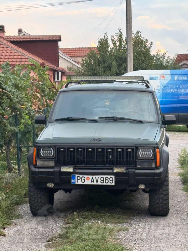 Jeep - Cherokee - 2.5 85kw