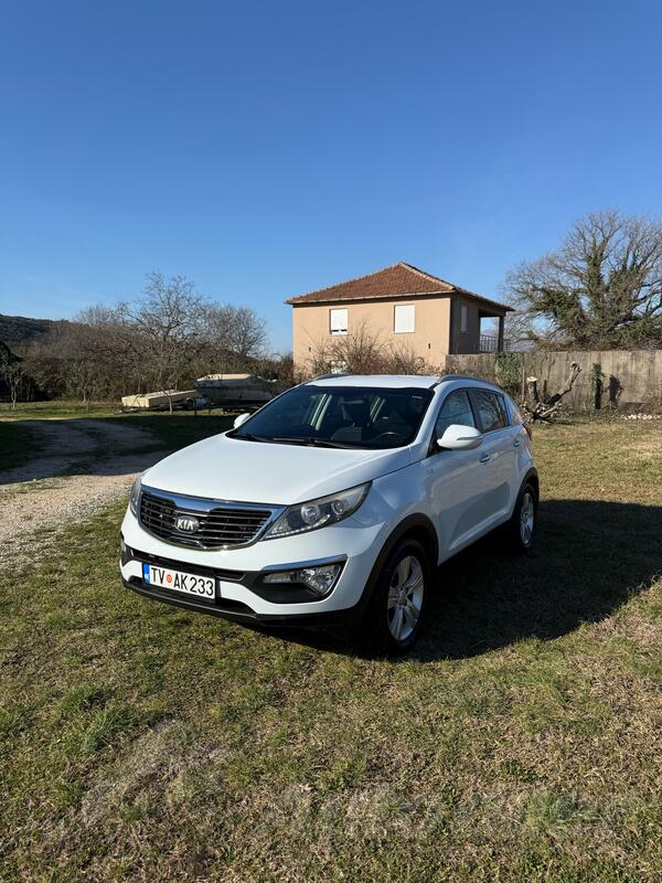 Kia - Sportage - 2.0