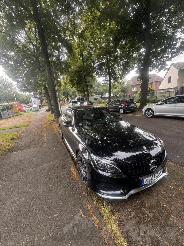 Mercedes Benz - C 220 - AMG line
