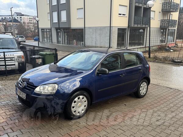 Volkswagen - Golf 5 - 1.9 TDI