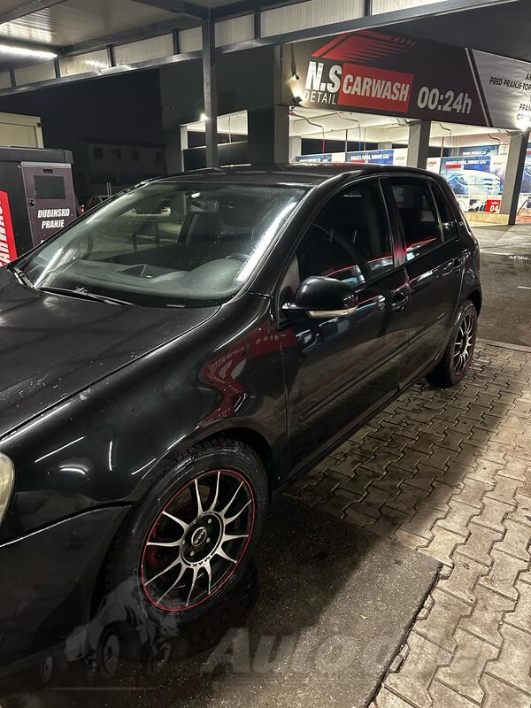 Volkswagen - Golf 5 - 1.9 TDI