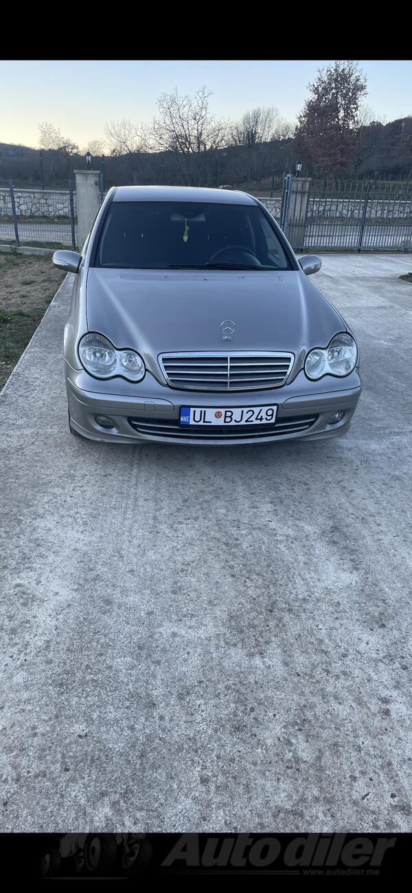 Mercedes Benz - C 200 - 200 cdi