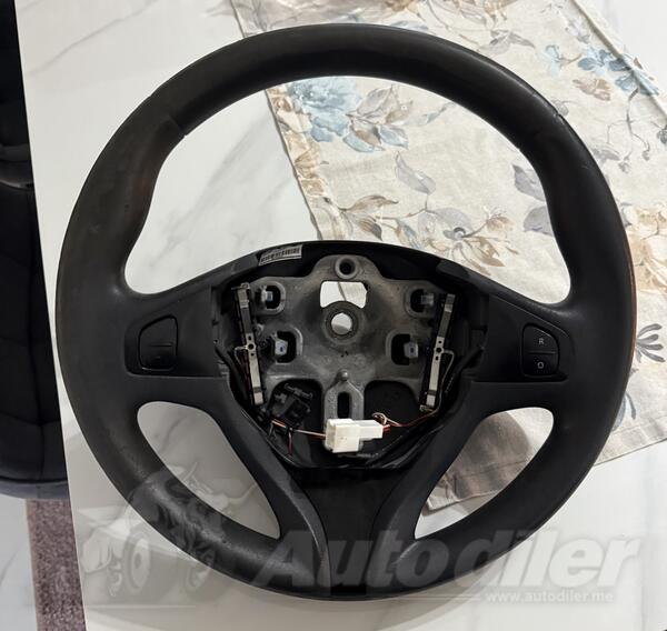 Volan za Clio god. 2014