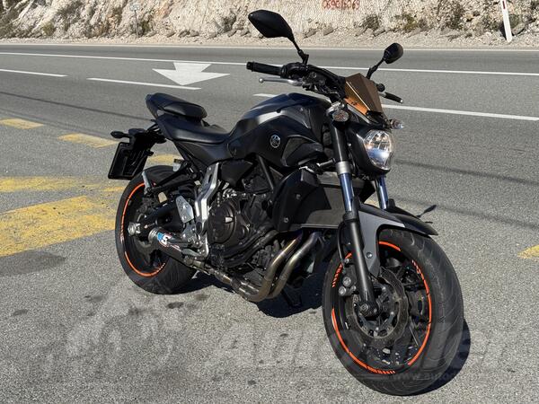 Yamaha - MT 07